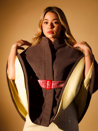 FLUTTER KIMONO IN RED
