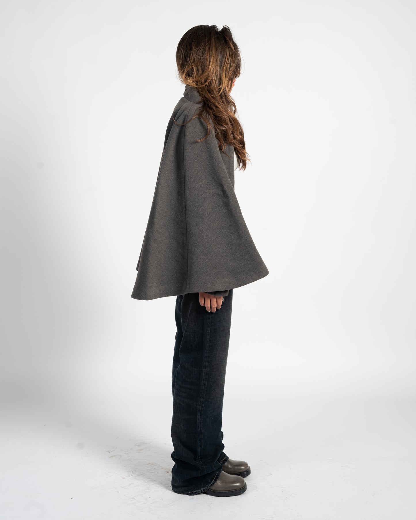 FLUTTER CAPE
